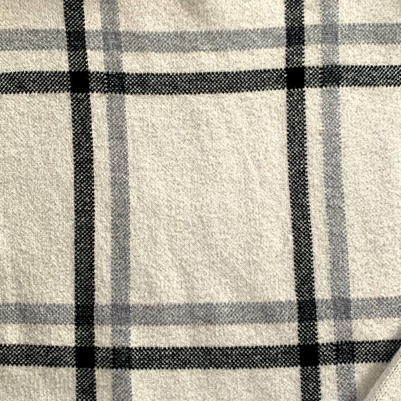 Max Studio Sweater mock kneck - Picture 2 of 6